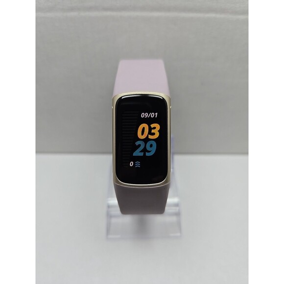 Fitbit Charge 5 Fitness Tracker GPS SpO2 Sleep Monitor Activity W/ Charger Watch - Picture 1 of 12
